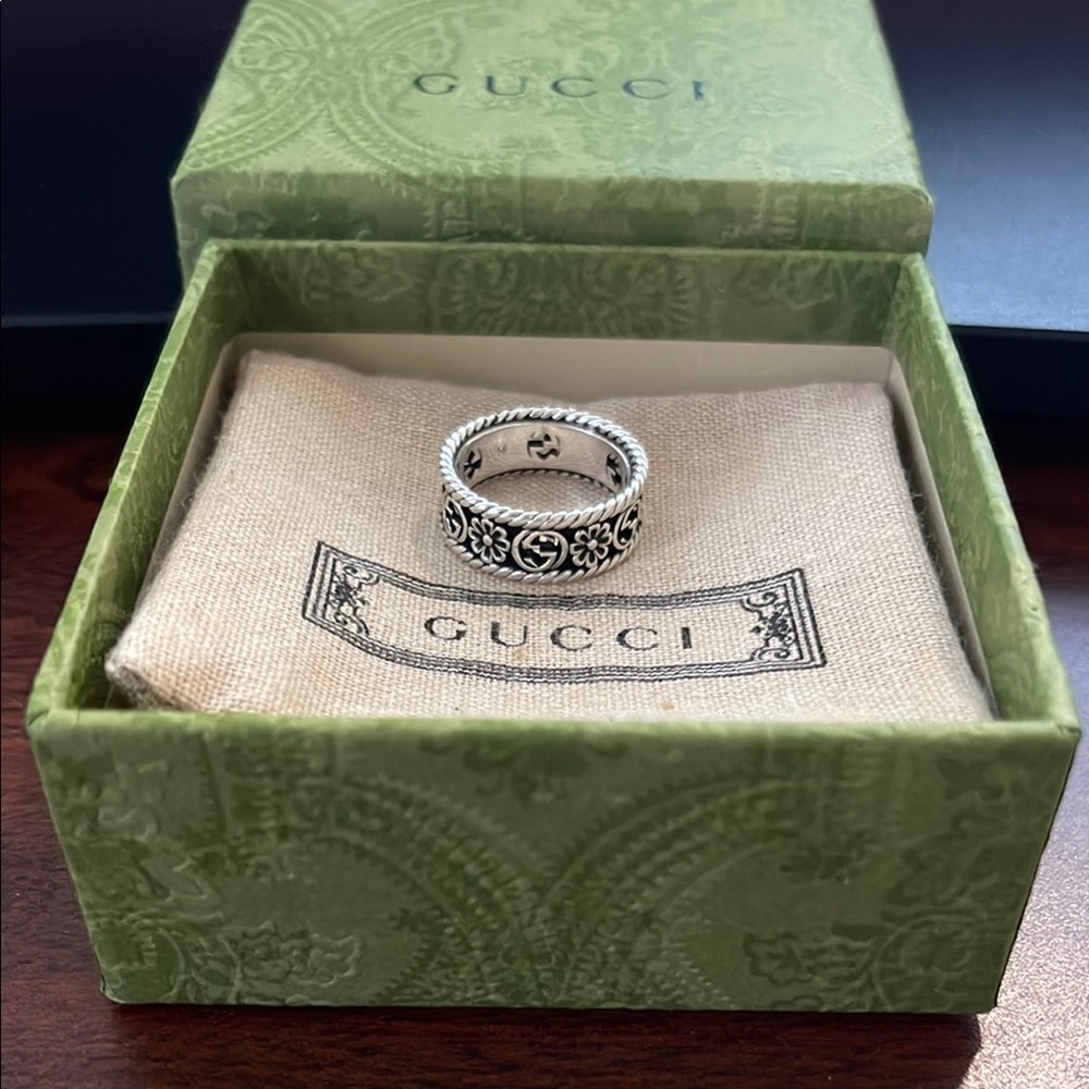 Gucci Intricate Silver Ring